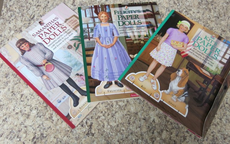 1.1 American Girl Бумажные куклы: Кирстен