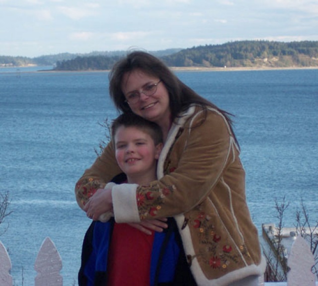 Необычная живопись. Рисунки на перьях - by Julie Thompson (Джулия Томпсон)