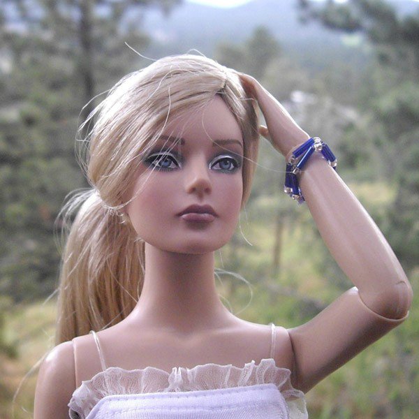 Nu Mood Sidney - девушка загадка от Tonnera