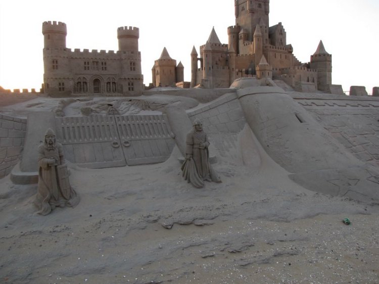 Замки из песка. Путешествие по Схевенингену (Scheveningen, Holland)