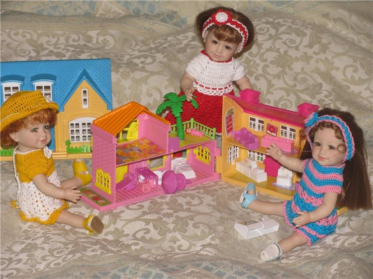 Жизнь моих маленьких Адорок