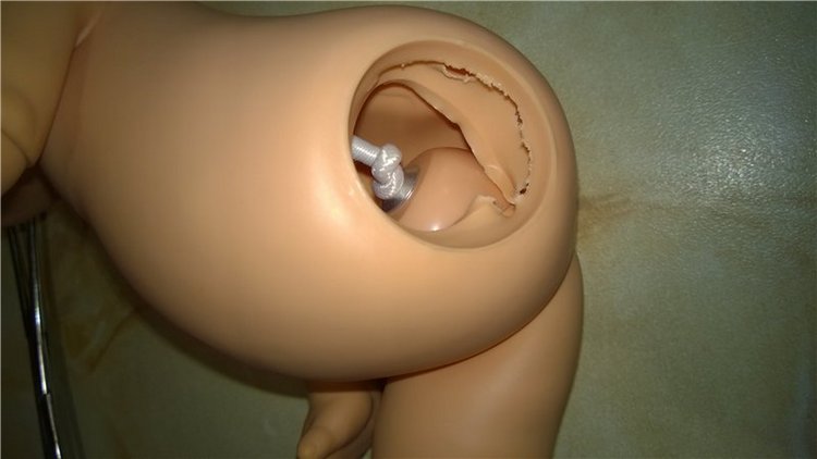 Осторожно или давайте будем честными. Ремонт Galoob Baby Face (фото 6)