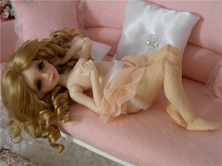 Прекрасной юности волшебные мгновения... Маленькая Антуанетта (Khöl от Dust of Dolls)