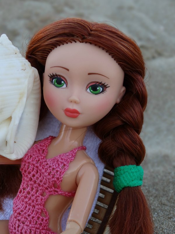 Варя на пляже — Российские куклы Весна