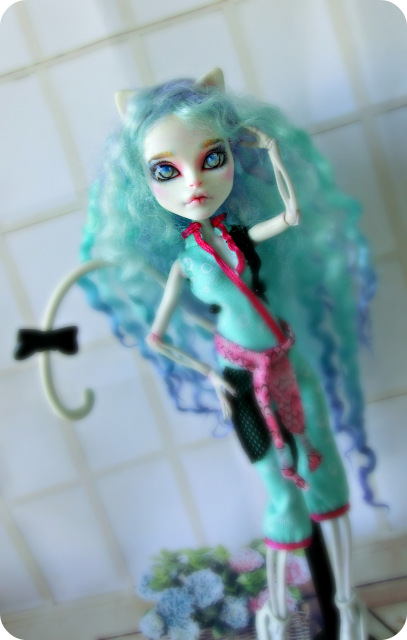 Моя призрачная кошка-скелет (фото 2)