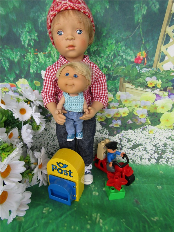 Все из нашего района уважают почтальона. Люк Sylvia Natterer и его набор Лего Дупло 5638 "Почтальон" (фото 6)