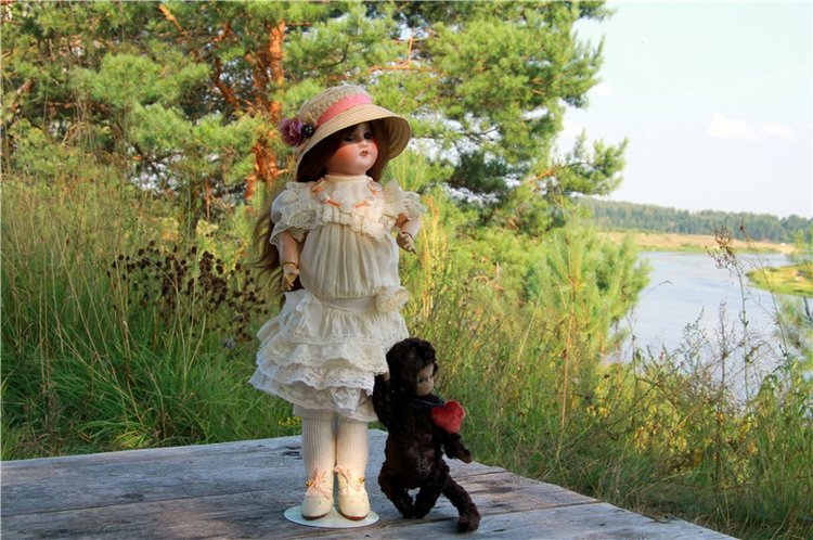 Августовская прогулка с Вивьен