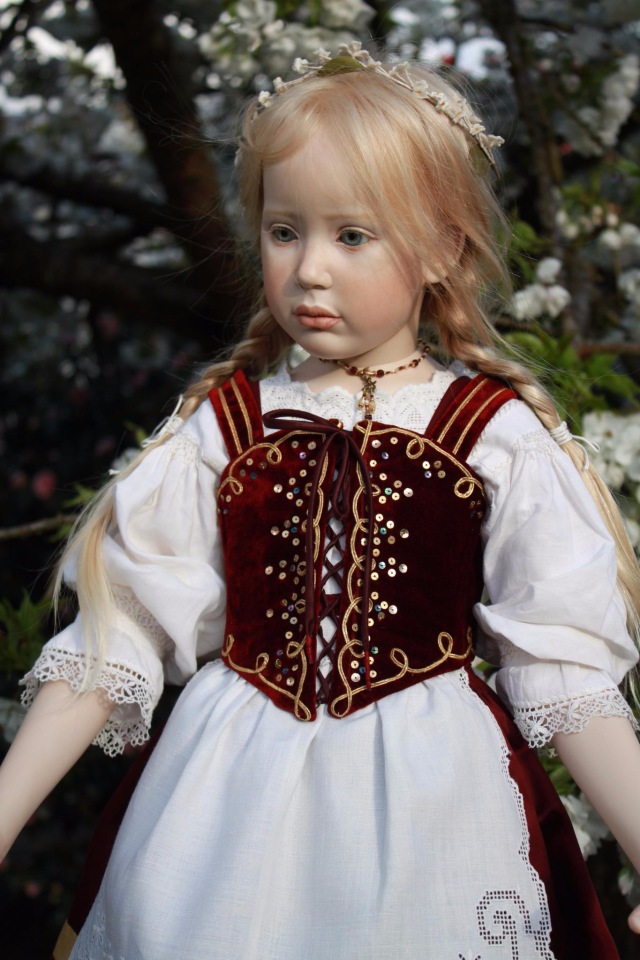 Процесс создания фарфоровых кукол - Джинн Гросс (Jeanne Gross). Часть восьмая - Национальный костюм