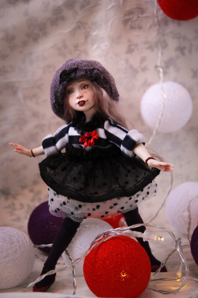 Анук. Маленькая эльфийка. Фарфоровая шарнирная кукла