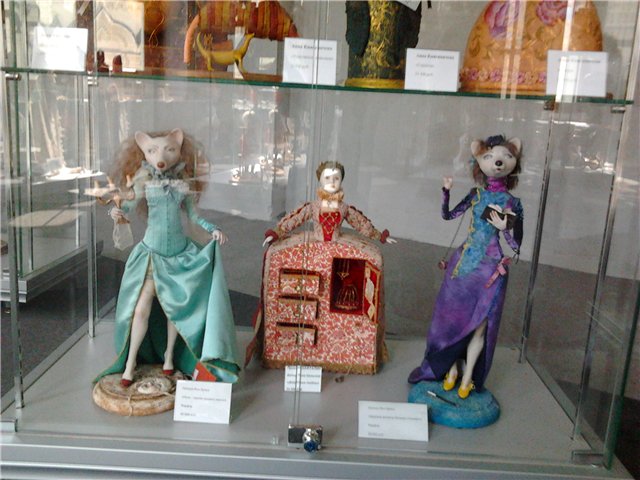 Галерея "Пространство кукол". Выставка кукол в Ветошном переулке в Москве, часть 1