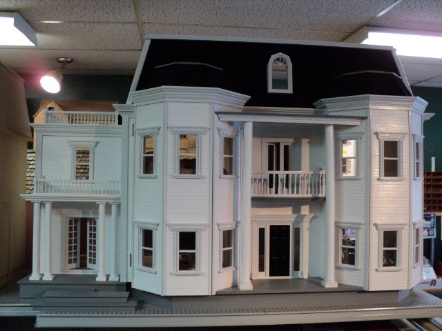 DOLLHOUSE - хобби в миниатюре. Кукольные домики со своей историей