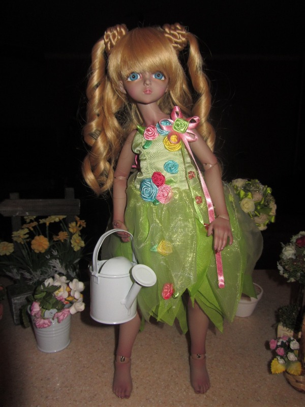 Чем не цветочная фея?LeekeWorld Mikhaila