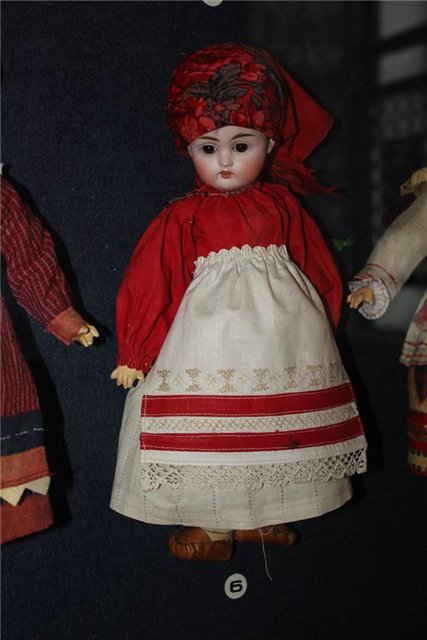 Антикварные куклы в музее барона Штиглица (фото 2)