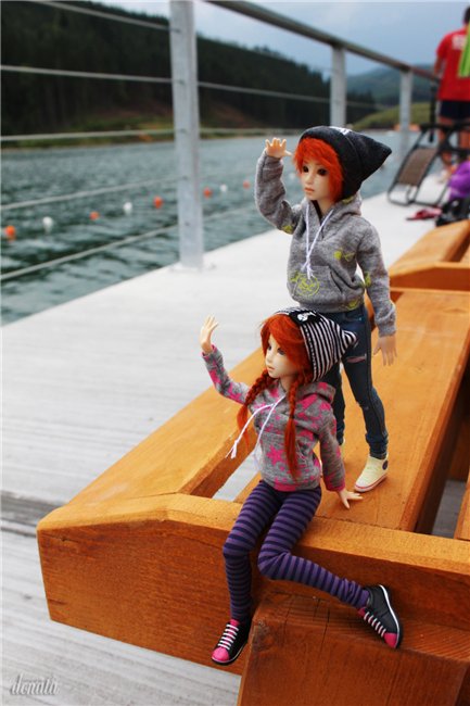 Кинко и Ринри: привет из Буковели! Nano Haruka & Pure Neemo Azone XS white, OOAK by Tocho, outfit by Yumiko Mikoto