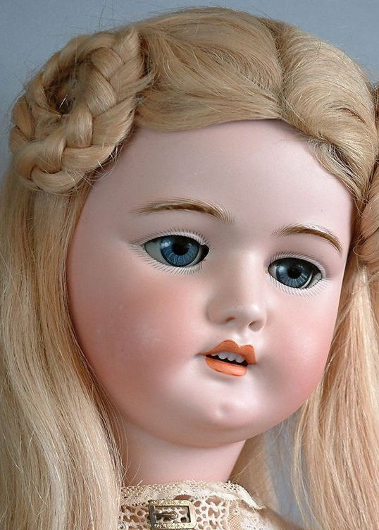 Внимание, опасный вирус — Редкие антикварные куклы и реплики: воск