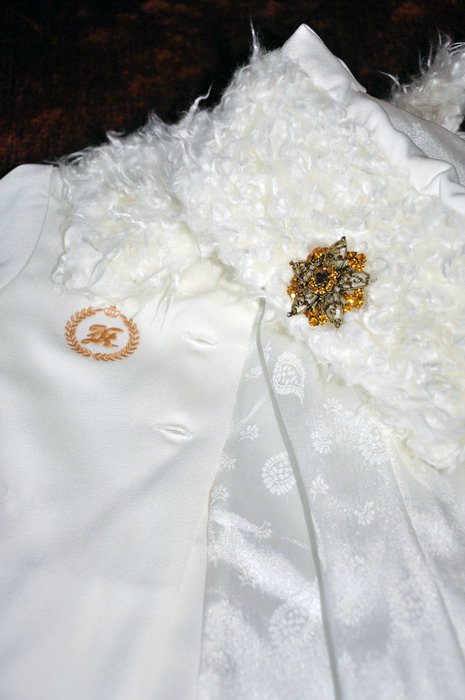 Middleton Doll: "Winter Splendor" из серии L'Innocence автор Ева Хеланд и кудряшка "С Днем Рождения, Тедди!"