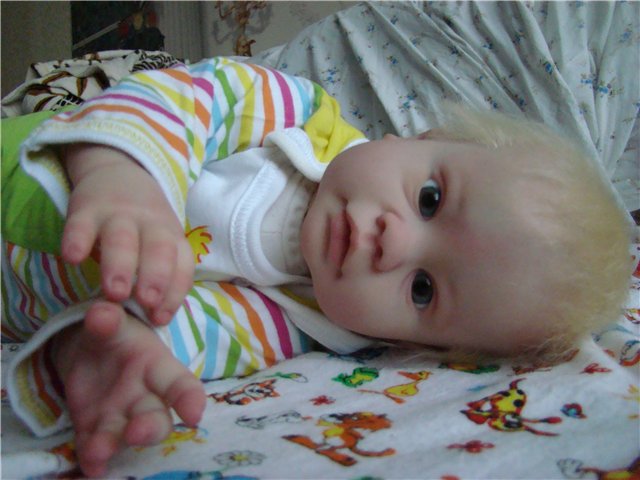 Артемка. Малыш из куклы Ли Мидлтон