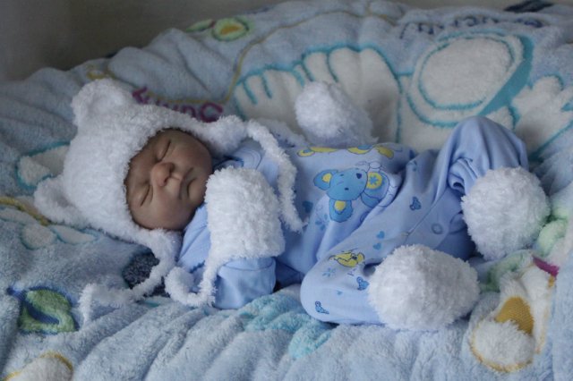 Спящий малышок Жульенчик. Куколка реборн Вишни Виктории