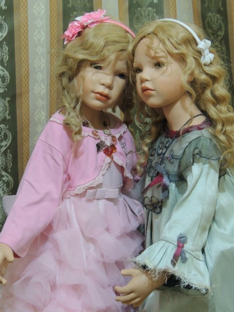 Сестрёнки заверушки Ливия и Паула. Куклы Zawieruszynski