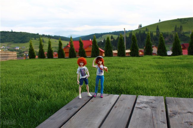 Кинко и Ринри: привет из Буковели! Nano Haruka & Pure Neemo Azone XS white, OOAK by Tocho, outfit by Yumiko Mikoto