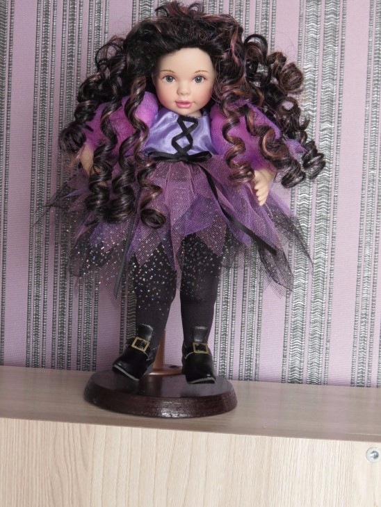 Неожиданно для меня, прилетела ко мне чудная фарфоровая ведьмочка (фото 6)