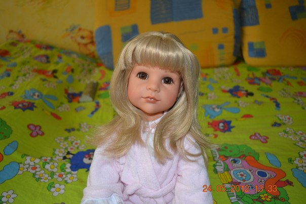 Опять встречаю новенькую...Josie от E. Linder