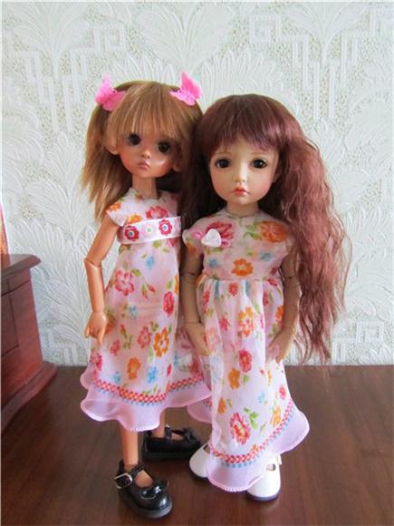 И снова трио. Наши наряды