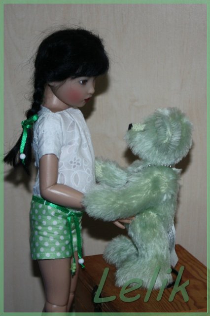 Фисташковое мороженное, или новый наряд для Саффи от Helen Kish