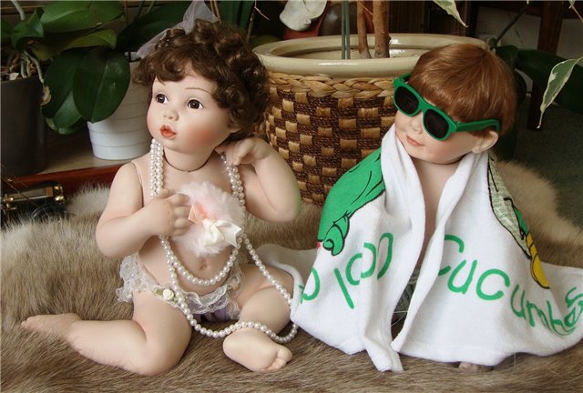 Два очаровательных фарфоровых малыша от Titus Tomescu, Ashton Drake (фото 5)