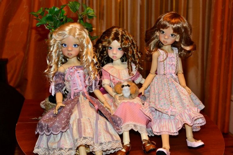 Платья для девчонок. Layla & Layla & Larissa Kaye Wiggs