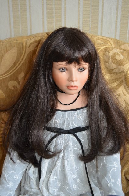 Фарфоровая кукла Равен с веткой орхидеи от Angela McNeely, Ruby Doll Collection (фото 6)