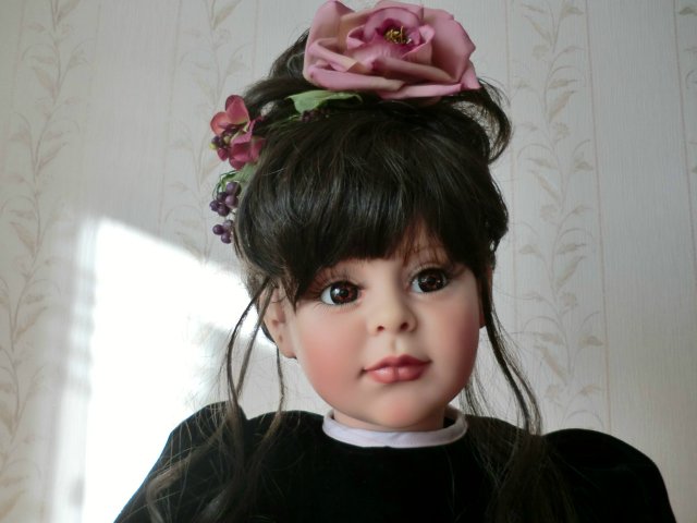 Аполония Fayzah Spanos — Куклы Fayzah Spanos (Файзах Спанос): винил и фарфор