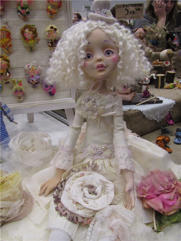 Расскажи, Снегурочка, где была? - На Тишинке я была, Вас я в гости позвала. Выставка - Международный Салон кукол 2016 | Бэйбики Расскажи, Снегурочка, где была? - На Тишинке я была, Вас я в гости позвала. Выставка - Международный Салон кукол 2016 (фото