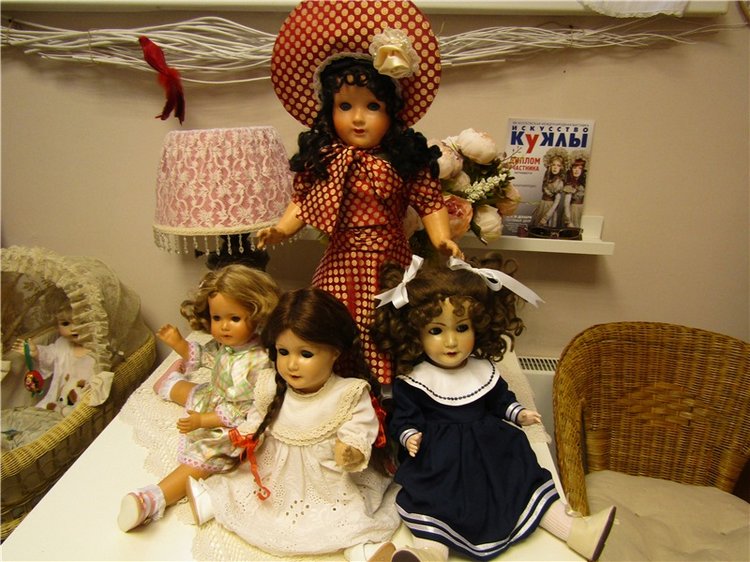 Великолепная четверка — Редкие антикварные куклы и реплики: воск