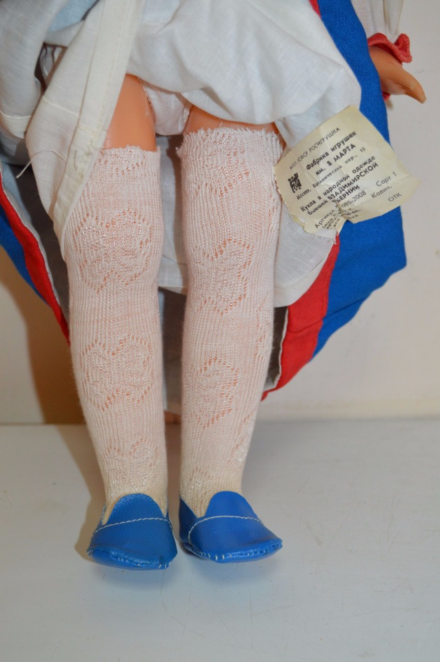 Фабрика 8 марта и серия "Куклы в старинных костюмах русских губерний"