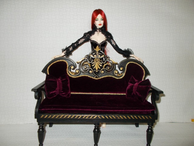 Мебель из натурального дерева масштаб 1/4