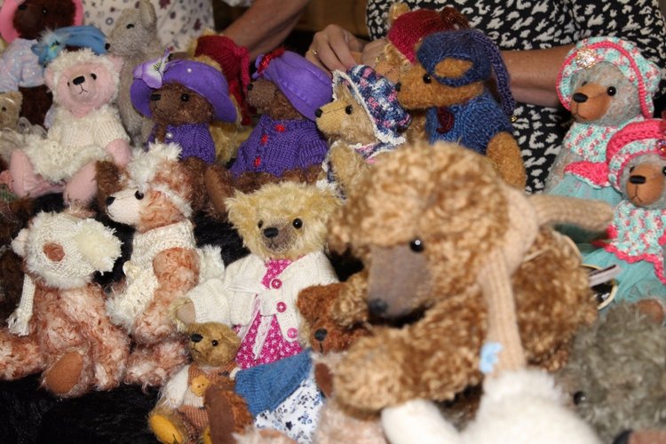 Выставка мишек, кукол и кукольной миниатюры в Голландии 2017 - часть пятая