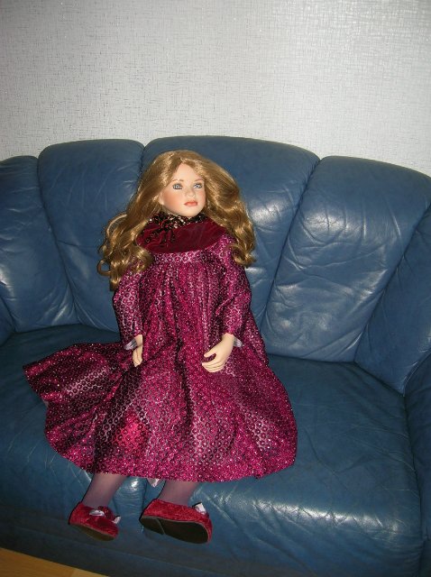 Призрак Анны Болейн или Спасение Дезире. Ремонт разбитой фарфоровой куклы Angela McNeely от Ruby Doll