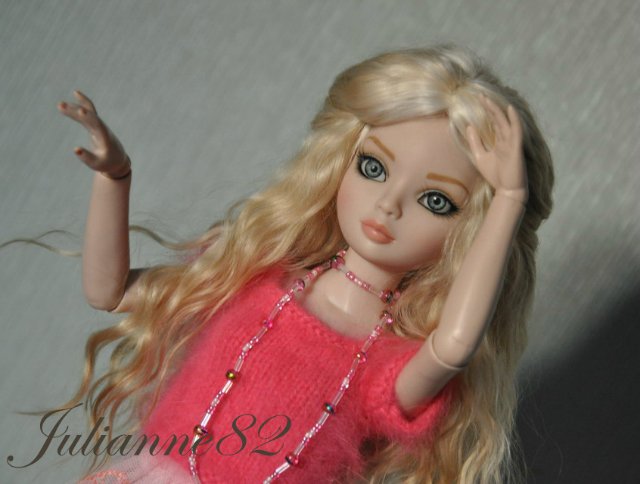 Неотразимая Feeling Drained Ellowyne Wilde от Robert Tonner