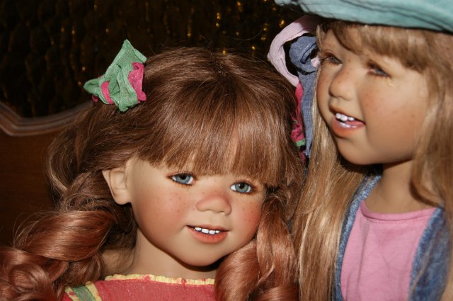 Смешные девчонки - Anne Moni 2008 и Winnie 2007 от Аннет Химштедт