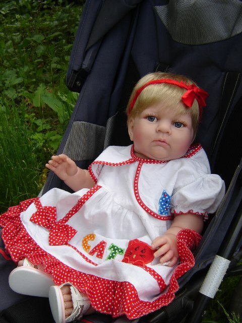 Босиком по росе и другие фото