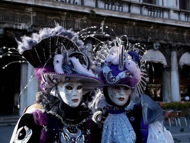 Ах, карнавал или Маска, я тебя знаю