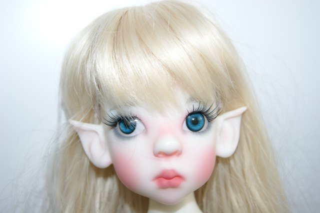 Карамель и сливки - две Лайлочки White Elf and Human Tan Kaye Wigs