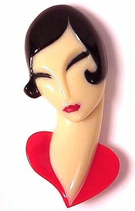 Славный пластик "бакелит"! У него отменный вид! Или возвращение бакелитового болванчика