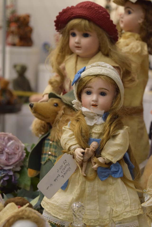 VII Московская международная выставка "Искусство Куклы". Портреты кукольной души или незримый диалог. Часть 2