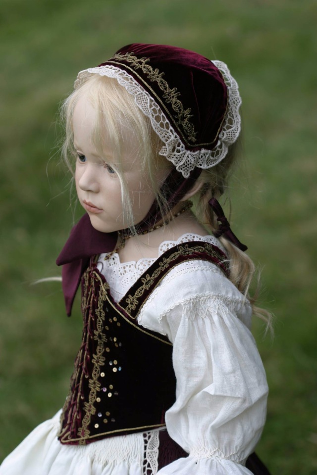 Процесс создания фарфоровых кукол - Джинн Гросс (Jeanne Gross). Часть восьмая - Национальный костюм