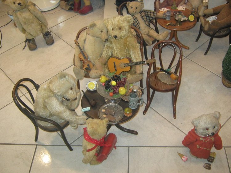 Медвежий флэш-моб – воспоминание о Вене