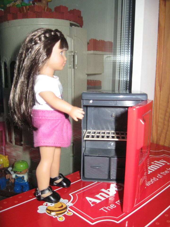 Бытовая техника для наших маленьких кукол-хозяюшек