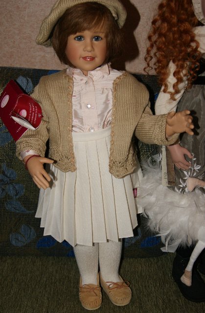 Кто стучится в дверь ко мне с толстой сумкой на ремне