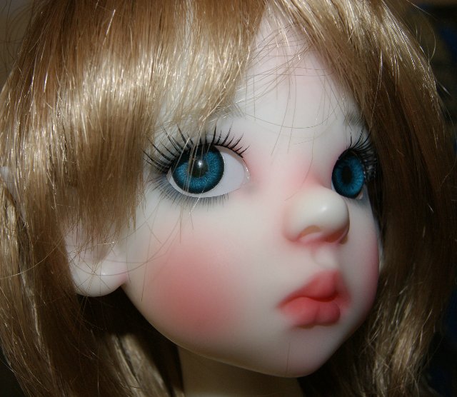 Карамель и сливки - две Лайлочки White Elf and Human Tan Kaye Wigs